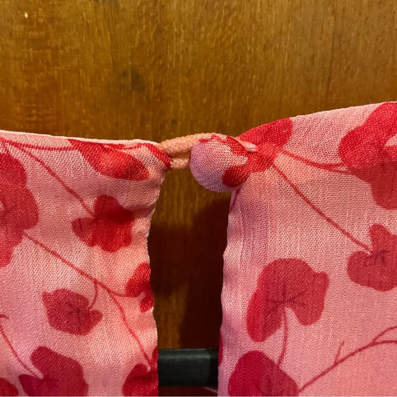 TUSSAH Brianca Mini Dress ‘Pink Roses’ AU 18 $50 💖 - Picture 11 of 15